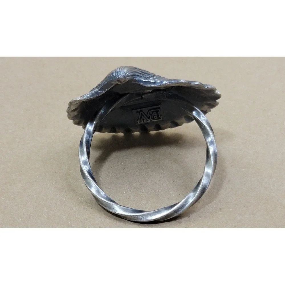 Vintage BV Scallop Seashell Statement Ring Antiqued Silver Tone Twisted Band